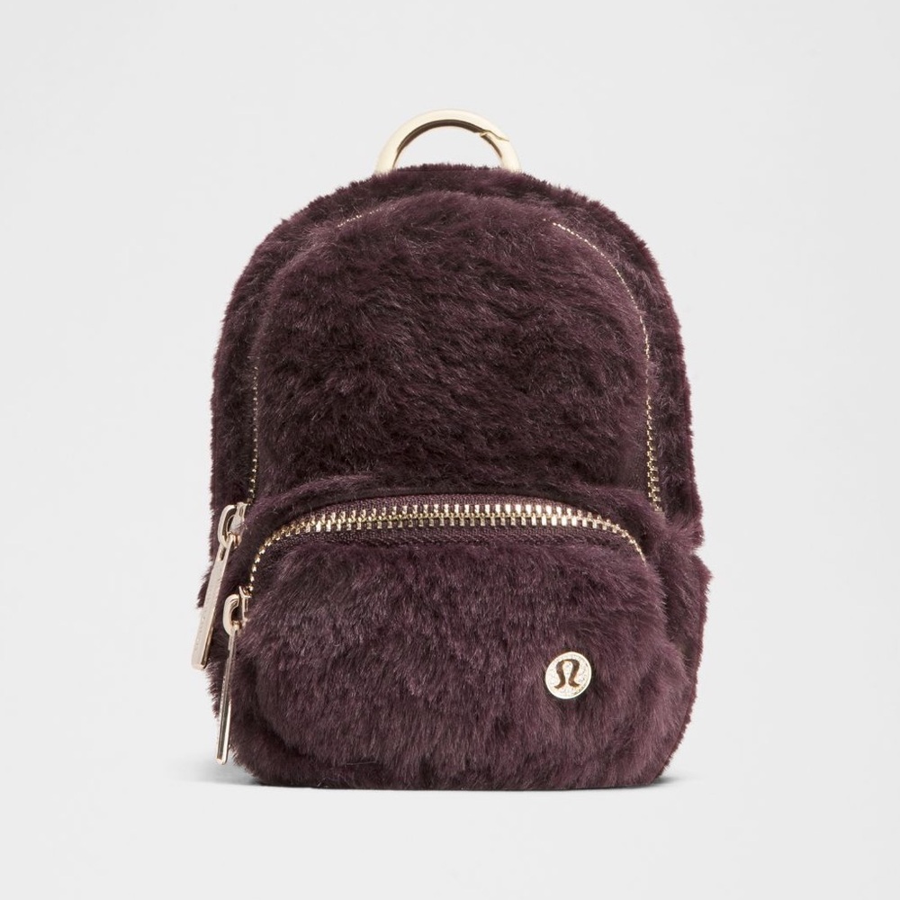 Lululemon Everywhere Nano Plush Fleece Backpack in Black Plum